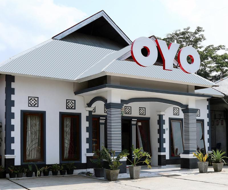 Reddoorz Syariah At Penginapan Eby Padang エクステリア 写真